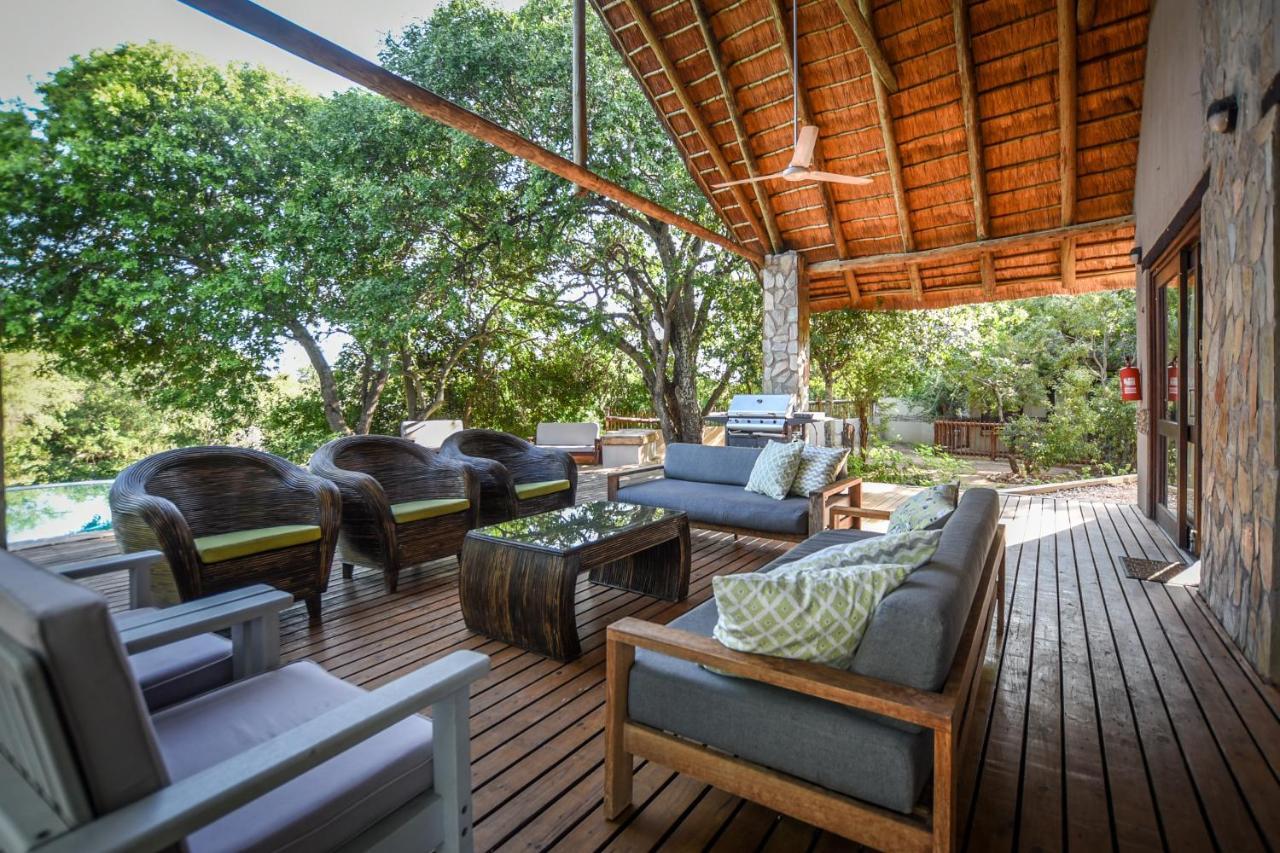 Leopard'S Lair Bush Lodge โฮดสปรูท ภายนอก รูปภาพ