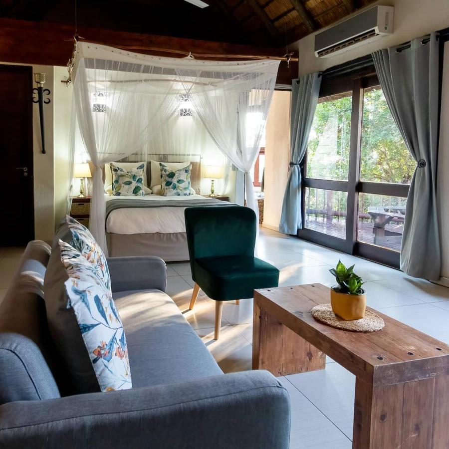 Leopard'S Lair Bush Lodge โฮดสปรูท ภายนอก รูปภาพ
